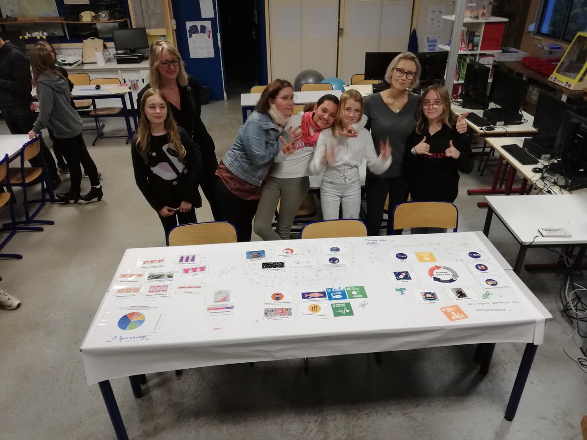 college Michel Chasles (@michelchasles) on Twitter photo #FetedelaScience au collège <a href="/MichelChasles/">college Michel Chasles</a>. Un moment de convivialité autour de la fresque plastique. <a href="/ac_orleanstours/">Académie d'Orléans-Tours</a> <a href="/dsden28/">DSDEN d’Eure-et-Loir - Académie d’Orléans-Tours</a> #FetedelaScience au collège <a href="/MichelChasles/">college Michel Chasles</a>. Un moment de convivialité autour de la fresque plastique. <a href="/ac_orleanstours/">Académie d'Orléans-Tours</a> <a href="/dsden28/">DSDEN d’Eure-et-Loir - Académie d’Orléans-Tours</a>