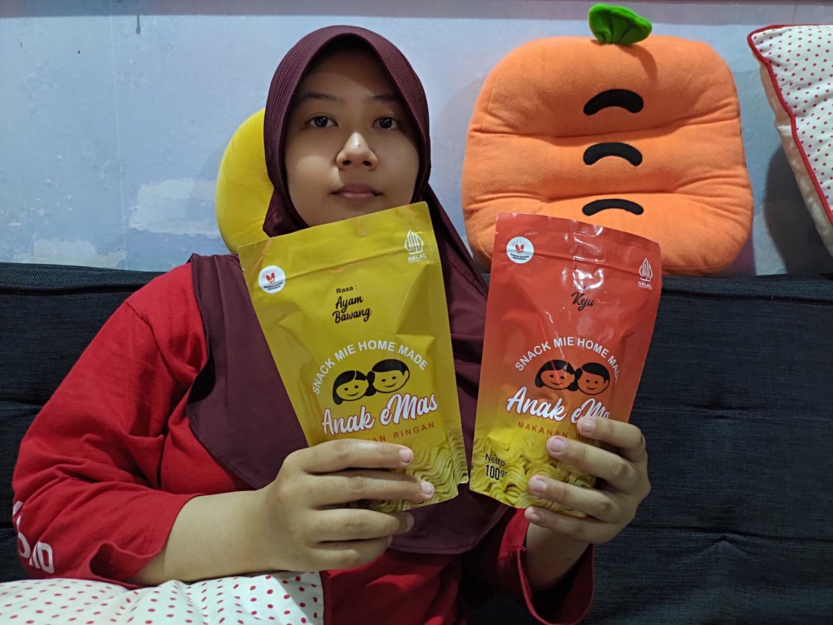 masekoID's tweet photo. Snack jaman papanya, kini juga bisa dinikmati oleh anaknya.. @Warung_Blogger #anakmas https://t.co/oEFDcAIYQ1