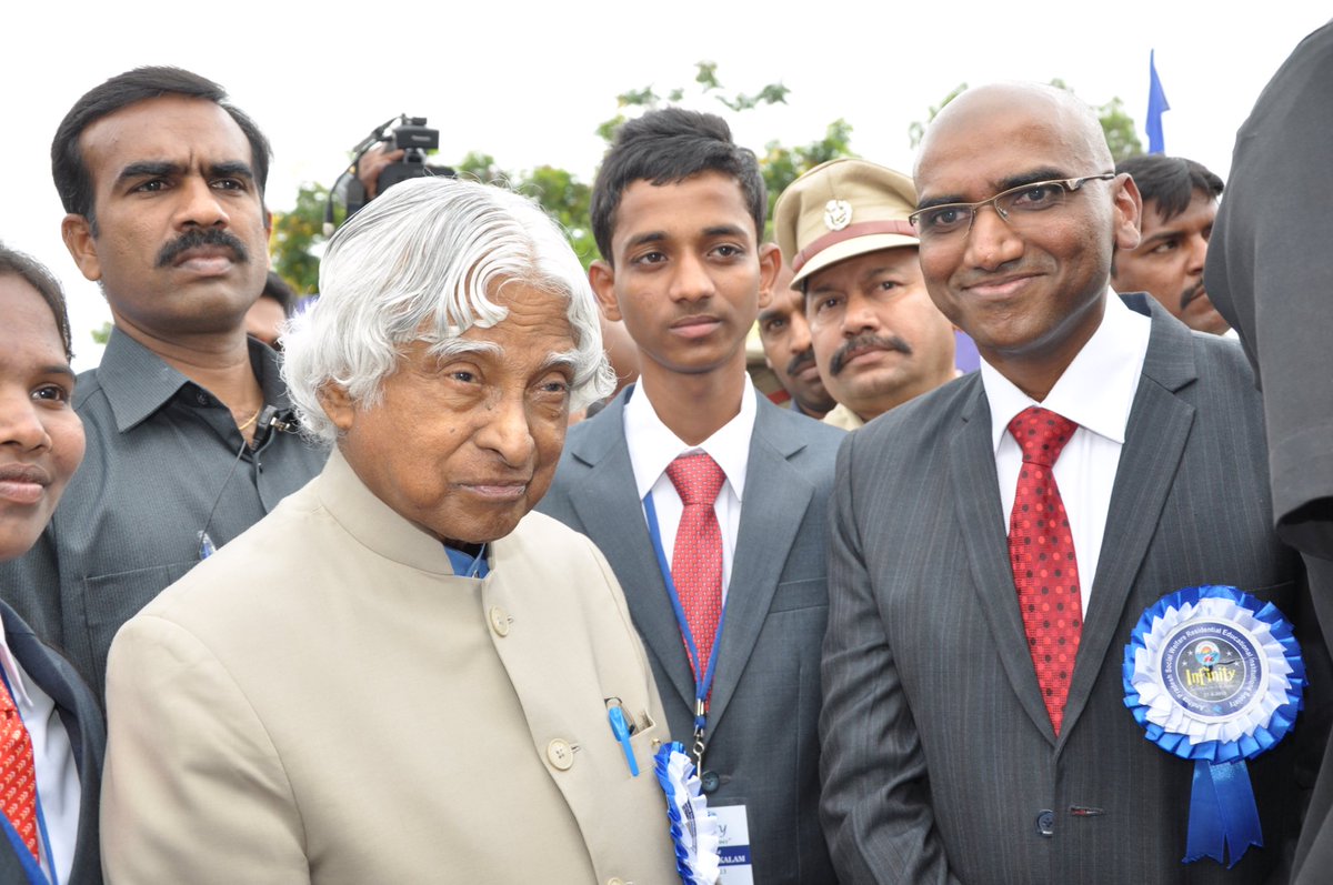 Lucky to have met the legend of our times, Dr APJ Abdul Kalam at Gowlidoddi SW Centre of Excellence in 2013. Unforgettable memories. Happy Kalam Jayanti.