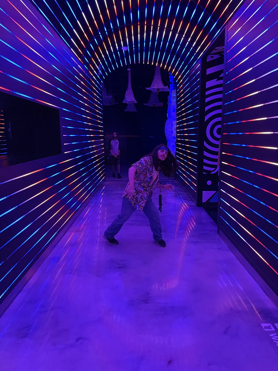 NashmyMarquez's tweet photo. More Vegas photos https://t.co/bpaKb61hfx