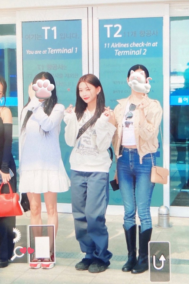 cherrybean_hb's tweet photo. 221015 ICN

#모모랜드 #혜빈 #MOMOLAND #HYEBIN #モモランド #ヘビン https://t.co/RNn0aDrz3e