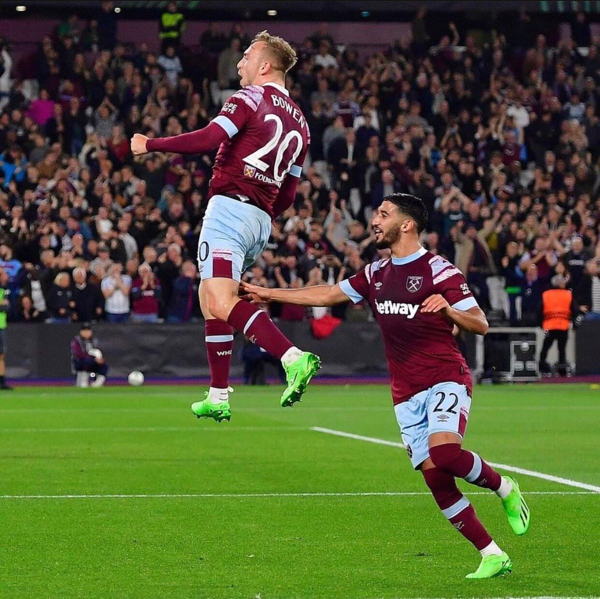 Jarrod Bowen became West Ham’s joint top goal scorer in Europe last night!

Wonder how long it will take him to become the outright top goal scorer…

#Westham #Hammers