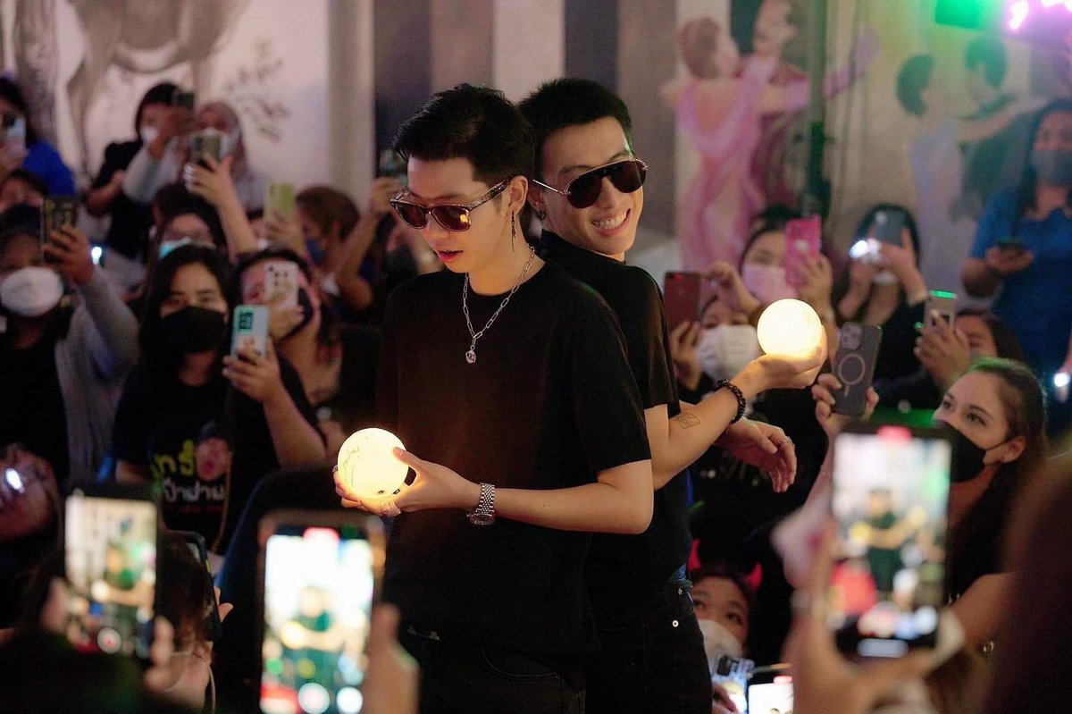 tichappp's tweet photo. คุณเดินหน้าผมระวังหลัง 💛💚
เรารักพวกคุณนะ
"จากศรัทธาสู่ความสุข"
#นุ๊กธนดล #ป๊ายปายโอริโอ้
 #นุ๊กปาย
#Believetohappiness https://t.co/sF844GEaYh