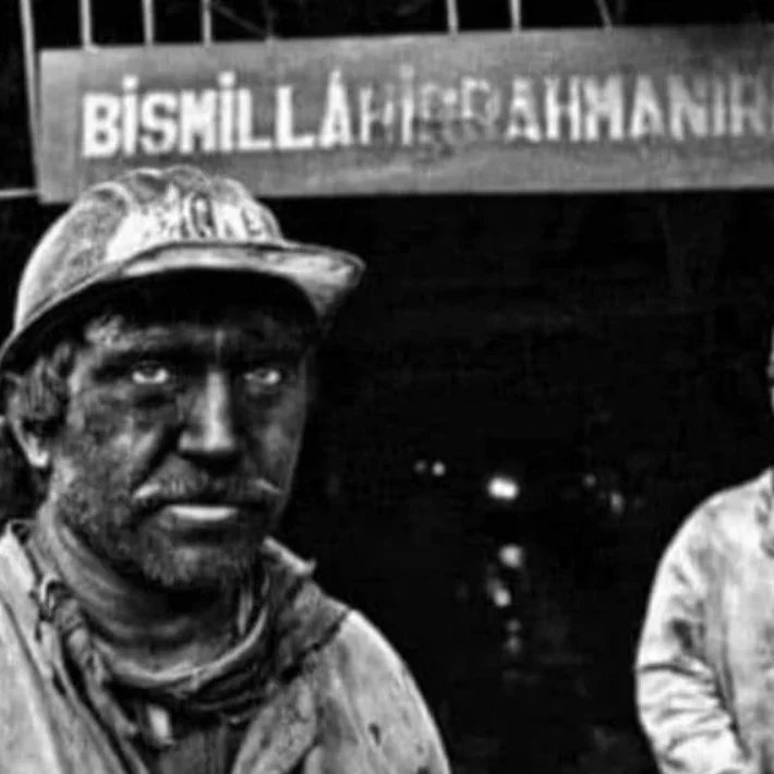 Başımız sağ olsun.

#Bartın Amasra'daki Taşkömürü işletmesi maden ocağında meydana gelen patlamada hayatını kaybeden işçi kardeşlerimize Allah'tan rahmet, yaralı kardeşlerimize acil şifalar diliyoruz.