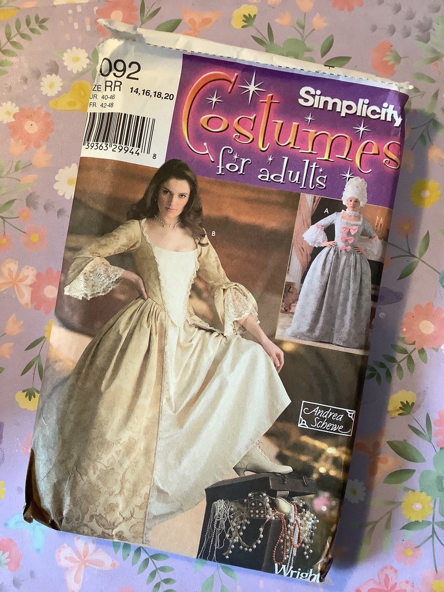 WatsonsVintage's tweet photo. A FABULOUS #Costume #SewingPattern in my #etsyshop RARE #Uncut F/F 2006 Simplicity Costumes For Adults Sewing Pattern 4092 Misses' Steampunk/Theatrical Costume Pattern Size RR 14,16,18 & 20 https://t.co/jVOzs1ZhuI #Simplicity #Steampunk #Theatrical #SizeRR #DressUp #DressPattern https://t.co/DXd2LgJDKh