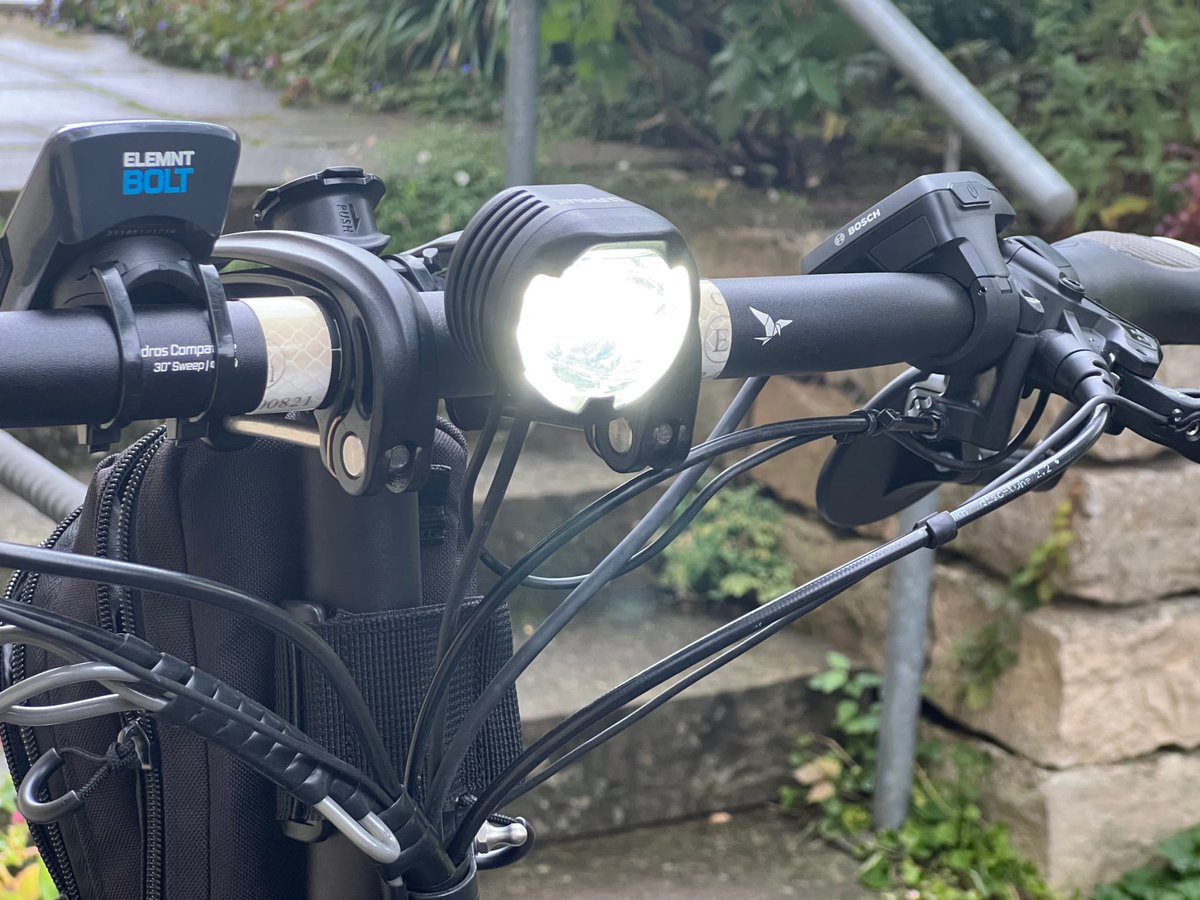 makler_willmann's tweet photo. Licht an! am Fahrrad

Licht an am Fahrrad, nicht nur in der dunklen Jahreszeit, sondern einfach immer.
Es ist für jeden Fahrradfahrer das allerwichtigste, im Straßenverkehr sichtbar zu sein. 
#Fahrrad #Lichtan #Unfall

https://t.co/4g8GJrqNQ8 https://t.co/8gB4TRtLOg