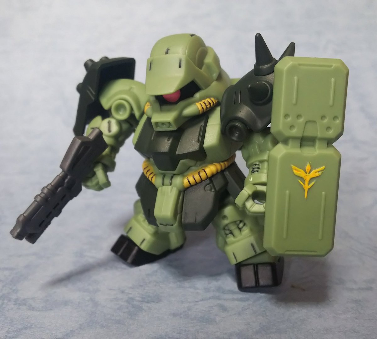 puchiten1's tweet photo. #Microwars
#ギラ・ドーガ
足、塗った😁
スミイレた😁
つや消し吹いた😁
やっぱりシールで
塗り分けは困るよん😅 https://t.co/pi20BNQNqk