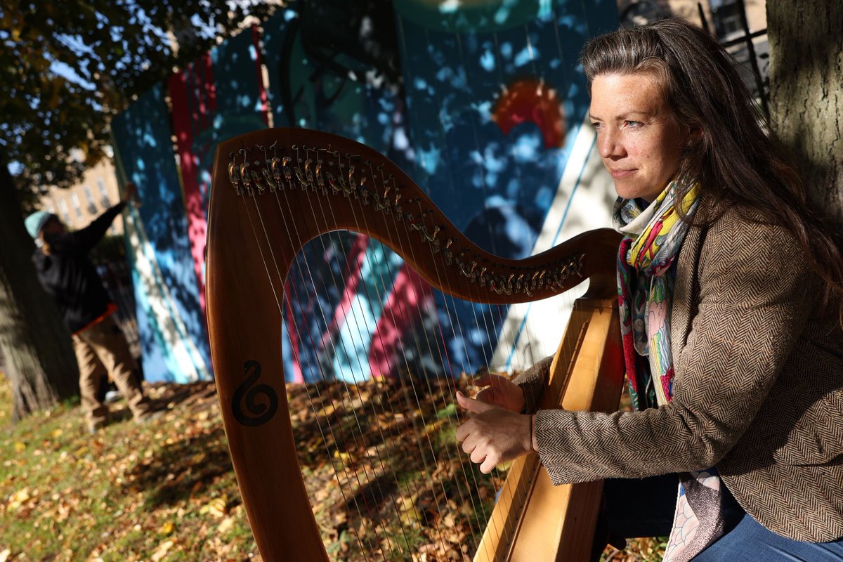 Calling all harpers, harp makers and harp music lovers celebrating Lá na Cruite | Harp Day today! 🎵

We’d love to hear stories from YOU today about what the harp and harp music means to you! 

Use #HarpDay2022 to add your story ❤️