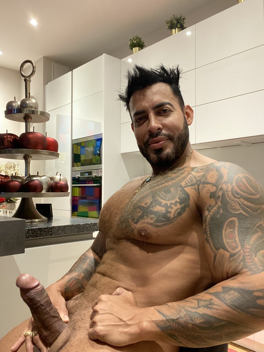 Viktor Rom Venus tweet media