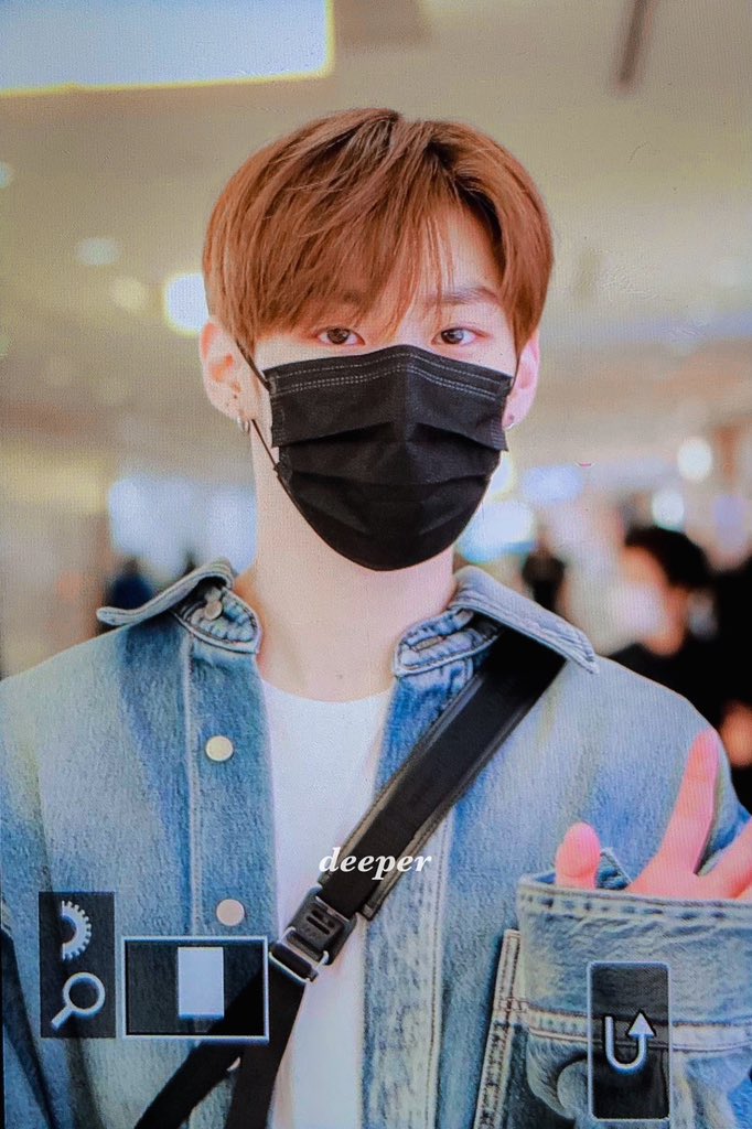 deeper_wkj's tweet photo. 221015 NRT
#TNX #우경준 #KyungJun https://t.co/e4oHnqtmvT