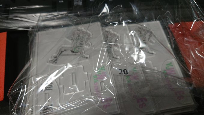 出土。たくさんあまってる由良腹筋アクリルフィギュア 