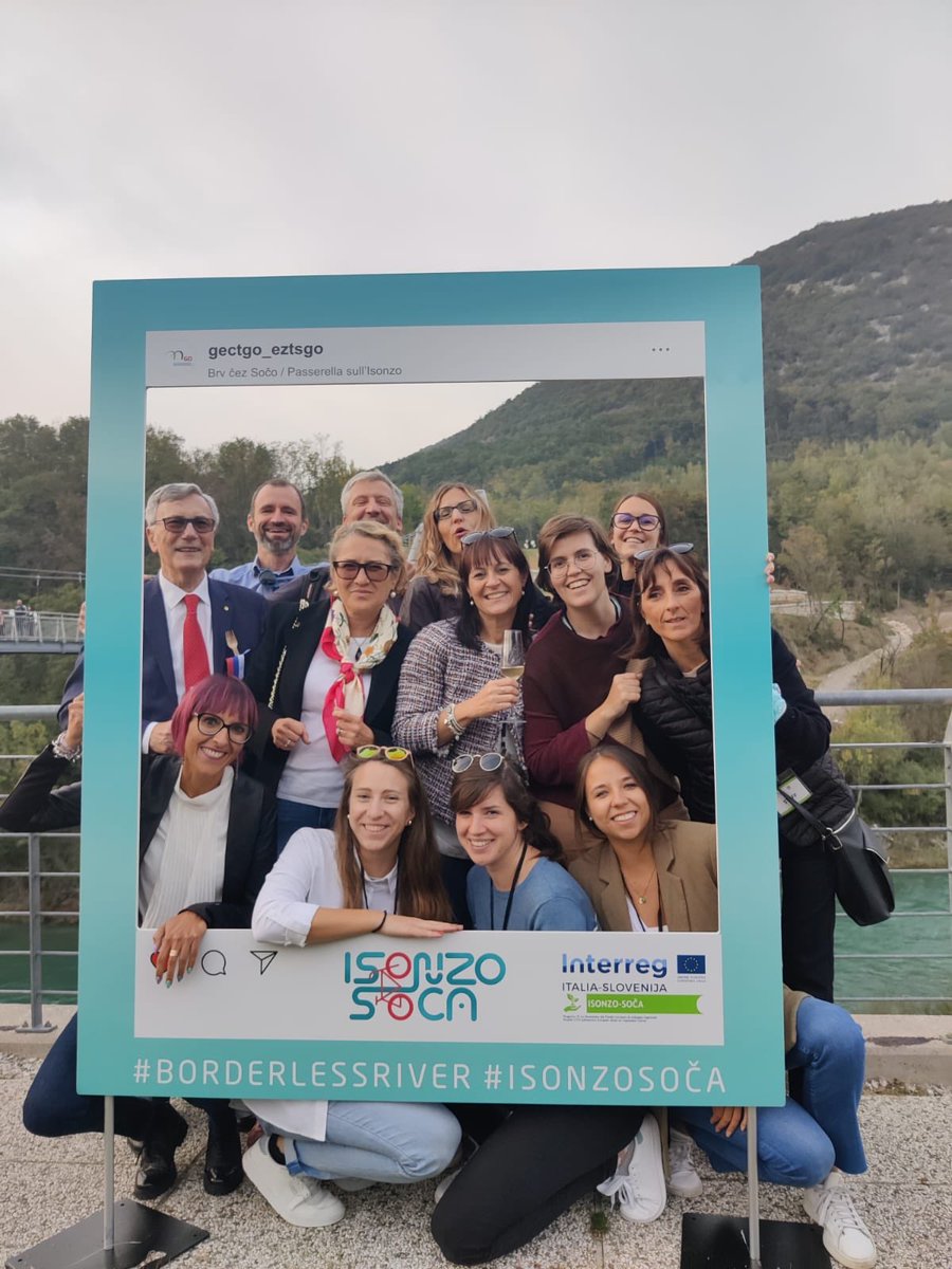PPetiziol's tweet photo. 🇸🇮🇮🇹GECT GO: inaugurata la passerella ciclo-pedonale sull’Isonzo, opera che unisce percorsi da sogno al di qua e al di là del confine. Ponti sul nostro comune futuro🤝🇮🇹🇸🇮🇮🇹🇸🇮🇮🇹🇸🇮🇮🇹🇸🇮🤝 https://t.co/1HXUJ6oeYG