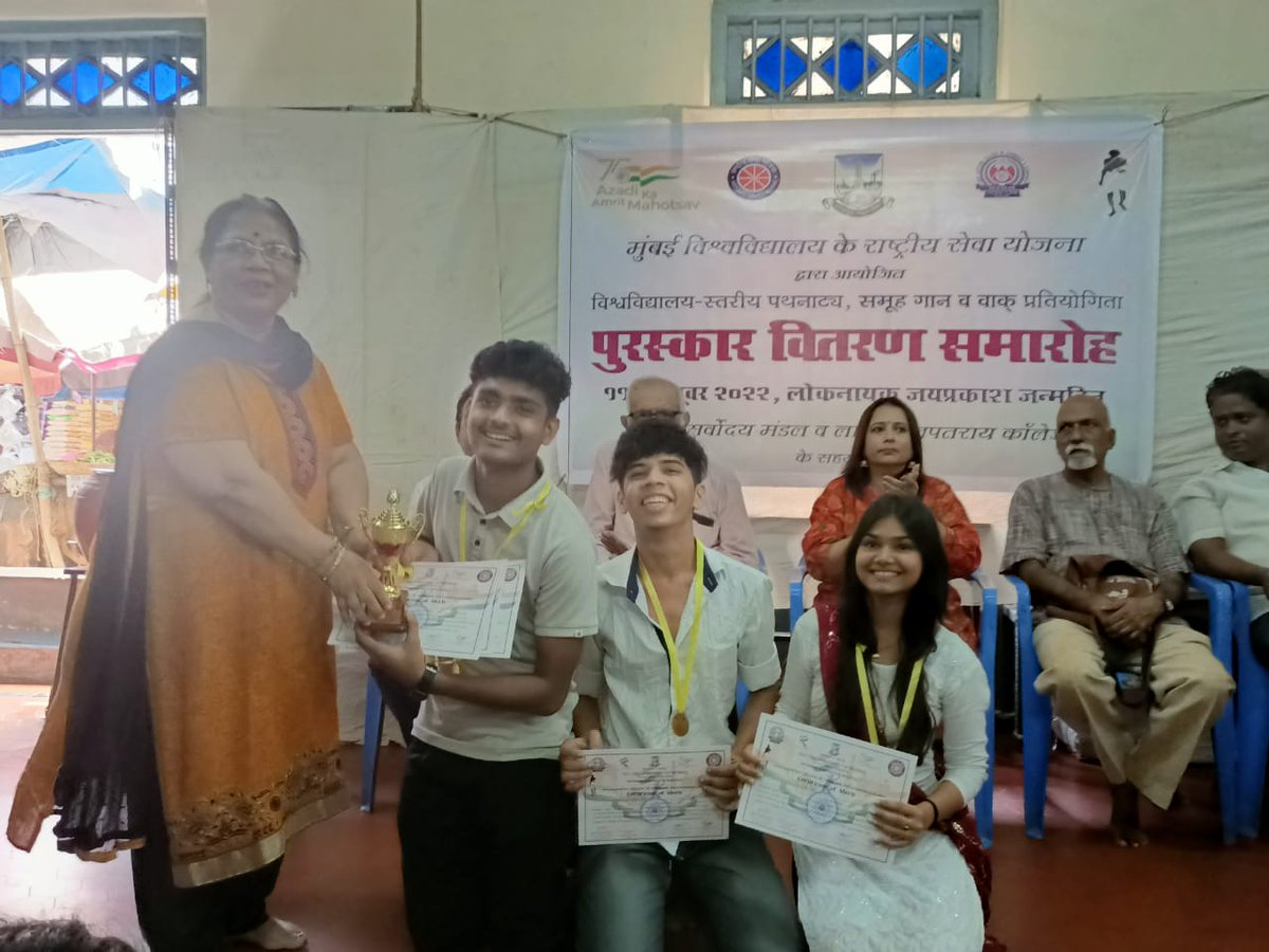 Patkarnssunit's tweet photo. JAI HIND🇮🇳

So we our overwhelmed to Announce that we Won
the 3rd Prize in both the events... "SINGING AND SREET PLAY" Organised by NSS UNIT Of Lala Lajpat Rai college (CELEBRATION OF 75TH AZADI KA AMRUT MOHATSAV AND NSS FOUNDATION DAY) https://t.co/uuL3KxokyO
