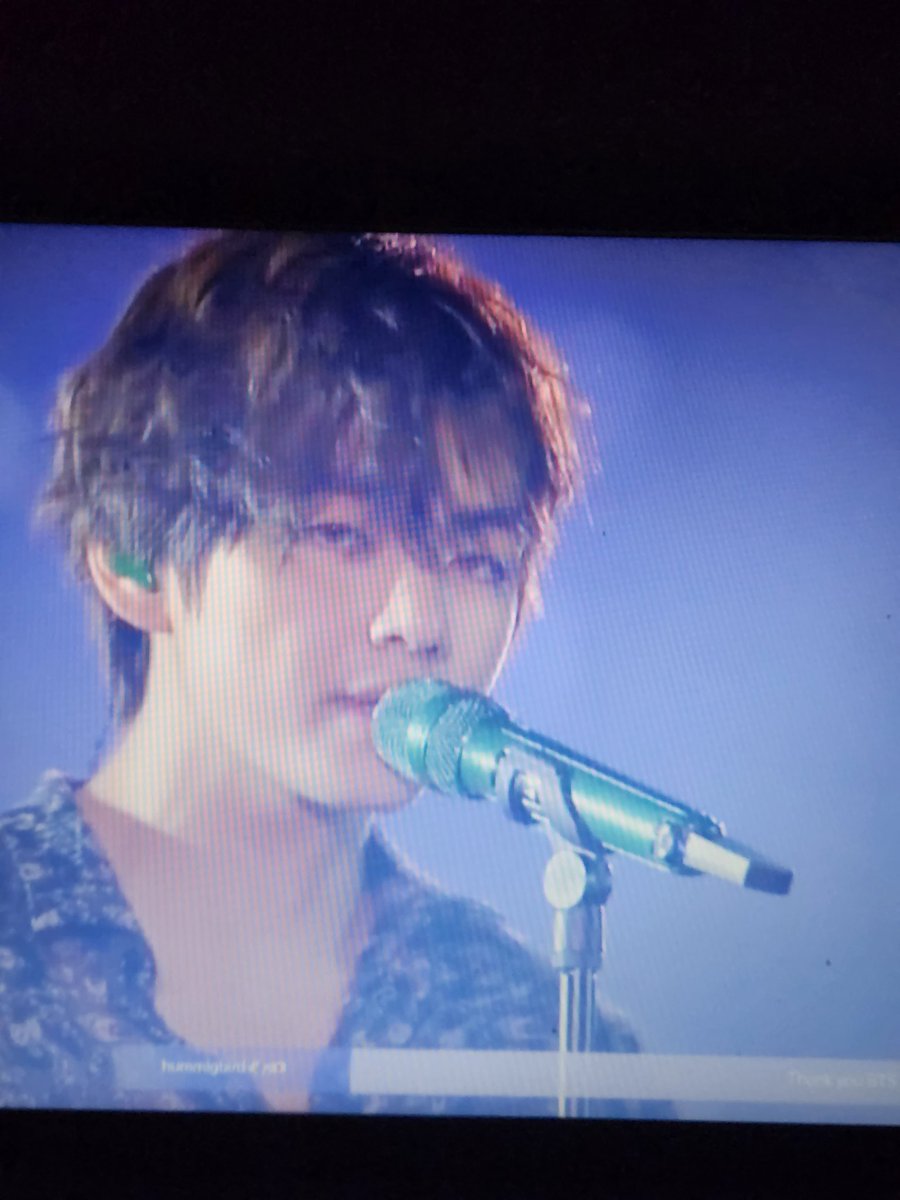 jiwanjotkaur10's tweet photo. Do you think they gonna do the old songs @BTS_twt at #YetToComeinBUSAN can't wait to see them. His eyes #vbias #warmupwithweverse https://t.co/bbqAAlfr50