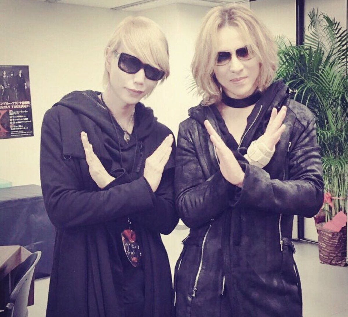 Amazon.co.jp: DIR EN GREY BASS & DRUMS BOOK feat. Toshiya