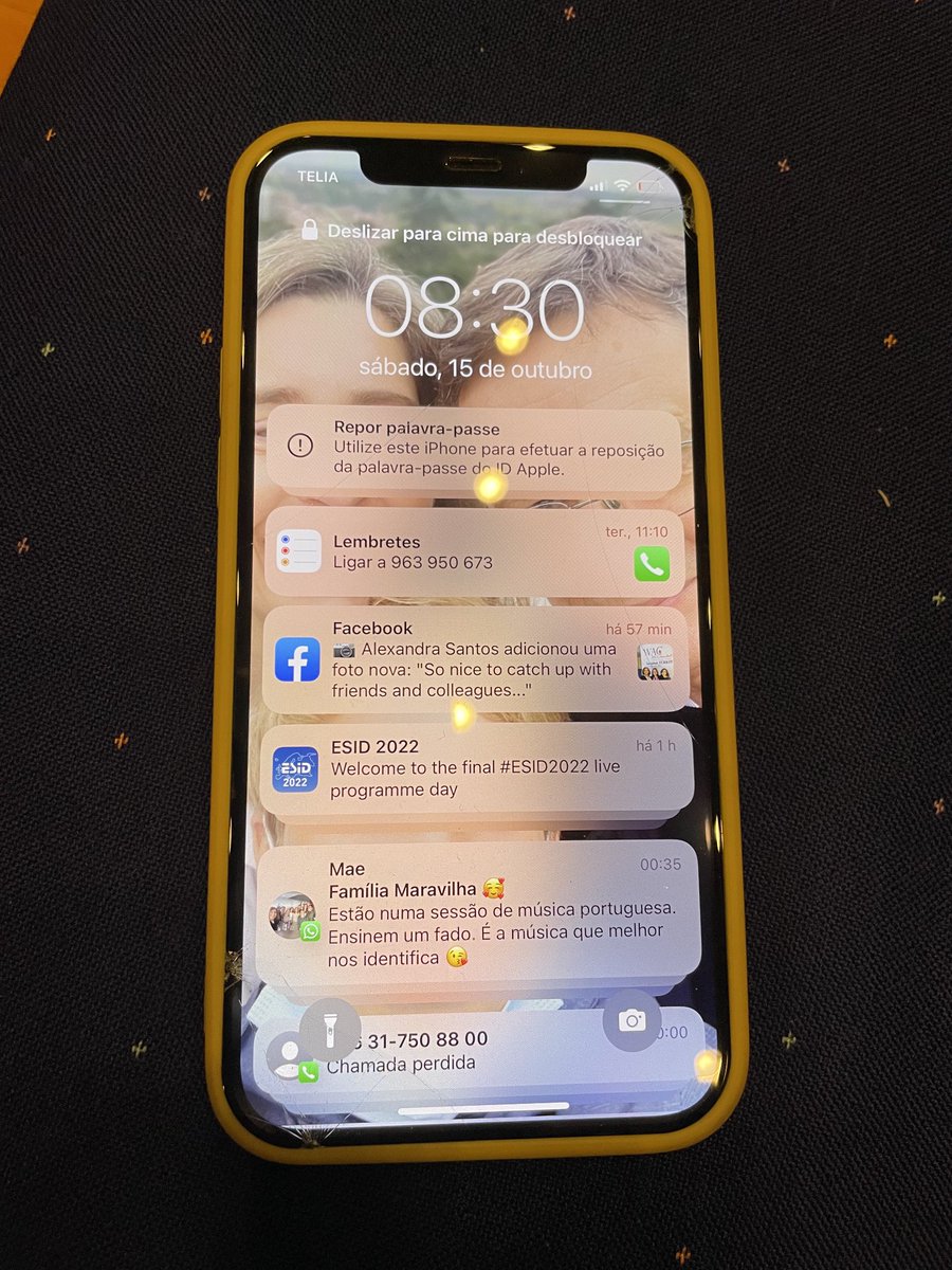 ecmorris's tweet photo. #ESID2022
iPhone found behind seat in plenary hall. 5th row back in centre. Yellow case. I will hand in to registration desk. Please spread the word! ⁦@ESIDsociety⁩ ⁦@_IEWP⁩ https://t.co/QwVFLl1CuY