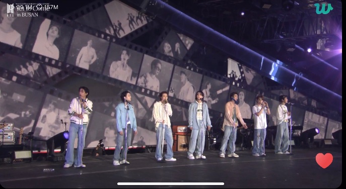 Tokyo__lover's tweet photo. #BTS_YetToCome_Weverse_LIVE 
I love this concert it was so good https://t.co/agNZ7COwcL