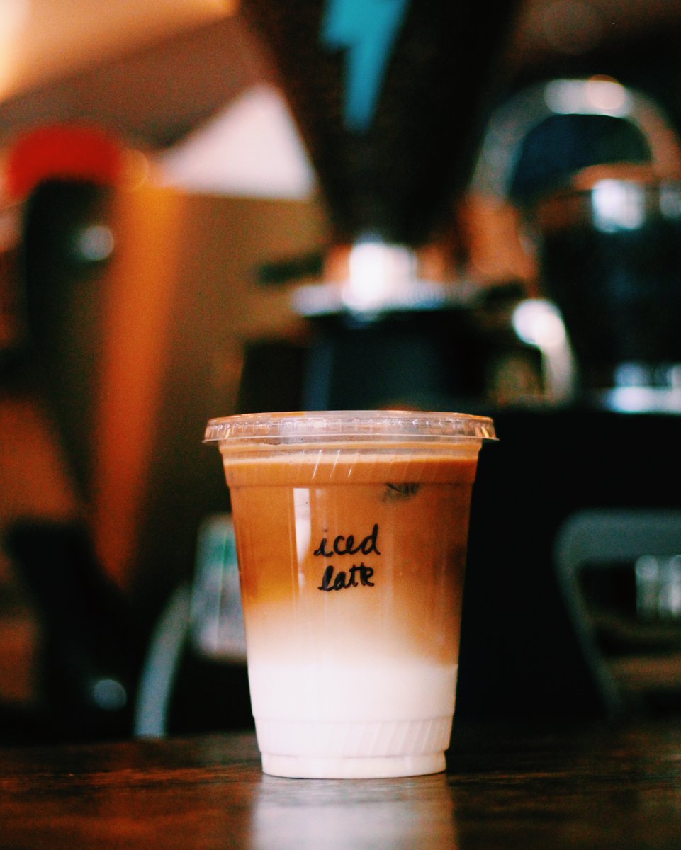 Simply delicious and amazing espresso in our iced latte 😲🤤
 Plus coffee cubes! #coffee #cafe #local #shopsmall #shoplocal #philly #mainline #coffeeroasters #latte #espresso #coldbrew #brewing #latteart #sustainable