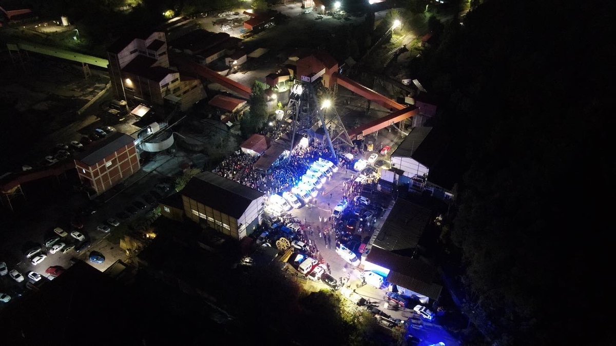industriAll_EU's tweet photo. An explosion in a coal mine in Amasra, Turkey, on 14 October, has killed 40 miners. 
IndustriAll Europe and @IndustriALL_GU  are outraged and saddened by the avoidable accident and send their condolences to the families of the victims. https://t.co/PezZi66VeM https://t.co/bPJjAuaHOf