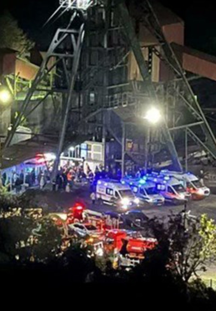 # Bartın # Amasra #    Acı"nız Acımız"dır Çok Geçmiş olsun  Maden Kazasın'da Hayatı'nı Kaybeden   Maden Şehitler'i Kardeşler"ime Allah"tan Rahmet Aileler"ine Sabır"lar ihsan ediyorum Yara'lı kardeşler"ime Acil Şifa"lar diliyor'um Devletimiz'in ve Milletimiz'in Başı Sağolsun.