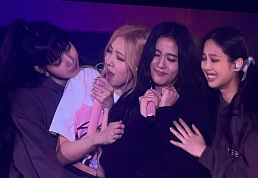 lalisafilm_'s tweet photo. NUNCA HAVERÁ OUTRO BLACKPINK. https://t.co/9LQjhTSxTg