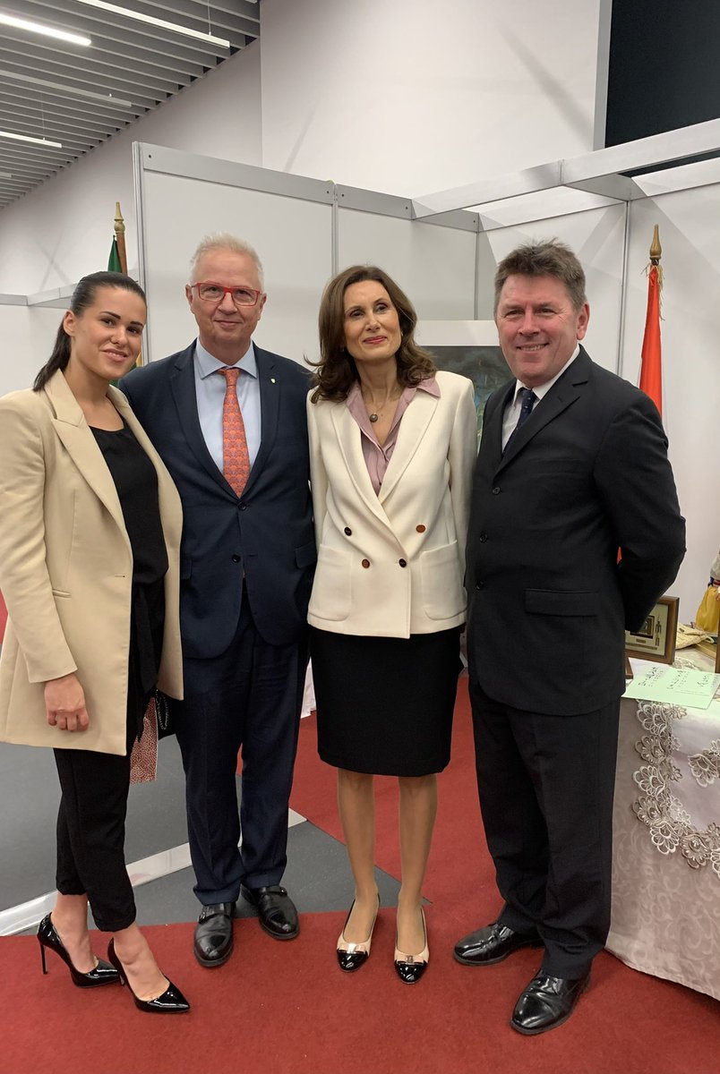 László Trócsányi tweet media