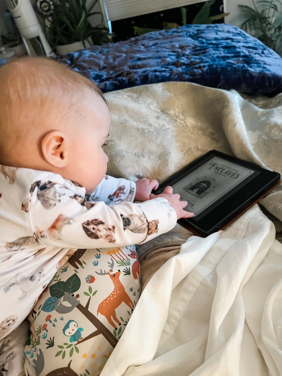 stemshell's tweet photo. @naominovik the golden enclaves really is popular with “readers” of all ages 🙃 https://t.co/W6un59Q9Gn