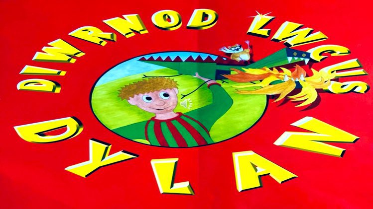 #DiwrnodShwmae is the perfect day to cwtch in and read Diwrnod Lwcus Dylan

A beautiful #Welsh language #ChildrensBook book that teaches the importance of #FireSafety

Listen to the adventures of Dylan, his dragon and hamster here

youtu.be/0pCSN9jH5H8

youtu.be/OCMJMq_CZmc