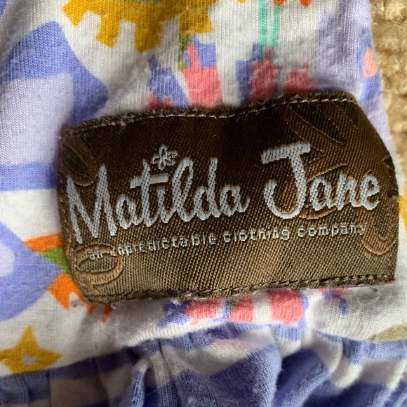 ClosetBebes's tweet photo. So good I had to share! Check out all the items I'm loving on @Poshmarkapp from @BryanHunkley #poshmark #fashion #style #shopmycloset #crazy8 #matildajane #marvel: https://t.co/puB9cdLEfx https://t.co/L9onP853FD