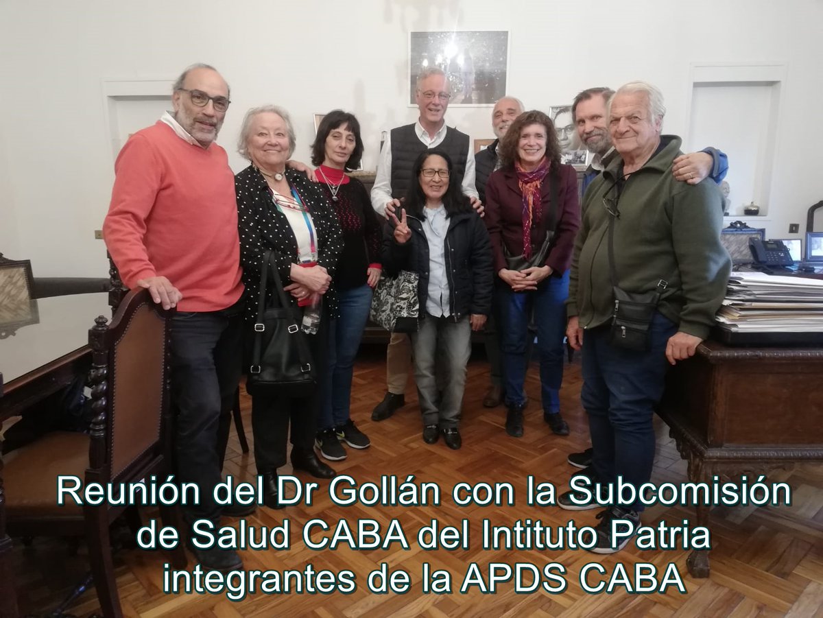 APDS_CABA's tweet photo. Charla de militancia en salud de integrantes de la Subcomisión de Salud de CABA  del  I. Patria con el @DrDanielGollan  por la #saludintegral  y la #participacióncomunitaria @FCxLaSalud @SoberaniaSalud https://t.co/RjCH6dB7Hg
