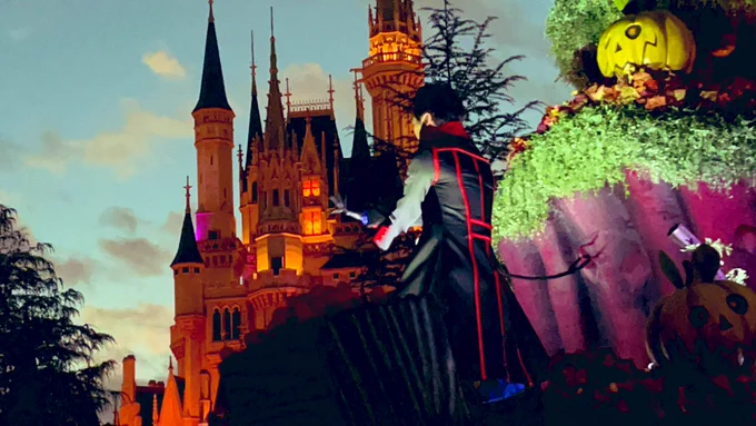 またひとつ映え映えスポット覚えてしまった すごいツーショが撮れる… 