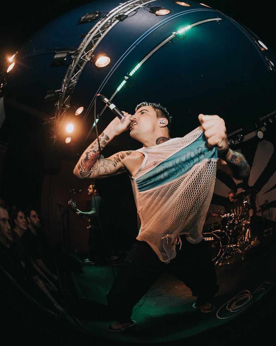 Karlshrue was sick. Tonight we are in Essen at Crowd Salat 📸 ⁦<a href="/georgegirvan/">GeorgeGPhoto</a>⁩