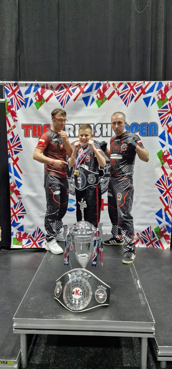 jus_tyna78's tweet photo. On October 2, the WKO 2022 British Ringspotrs Championship took place in Barnsley.
G is the member of Street Kickboxing Club. He took part in the tournament and started in two divisions. G won two gold medals and championship belt.
I am so proud
#WKO #WKOPolska
 @Outwood_Valley https://t.co/jlopyuuuVT
