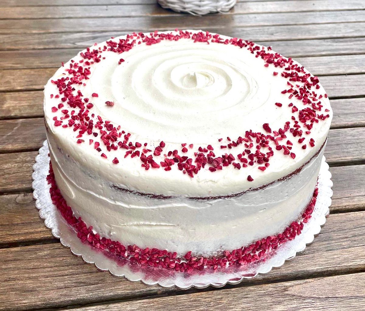 BridgesCamb's tweet photo. Red velvet chocolate cake back on counter. It’s creamy, silky, lustrous, smooth, soft ….Yet not too sweet.  How is it possible? 🤷‍♀️ 

#redvelvetcake #redvelvetchocolatecake #chocolatecake #sweettreat #nottoosweet #cambridgecafe #indiecambridge #universityofcambridge #cakeoftheday https://t.co/3F0uSmRa6C