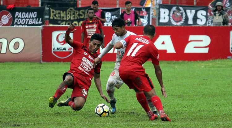 vvbtimes's tweet photo. #PersisHariIni | 15.10.18 | Liga 2 Pekan 22 | Std. H Agus Salim| Semen Padang 1-0 Persis | https://t.co/paJL38zuUG