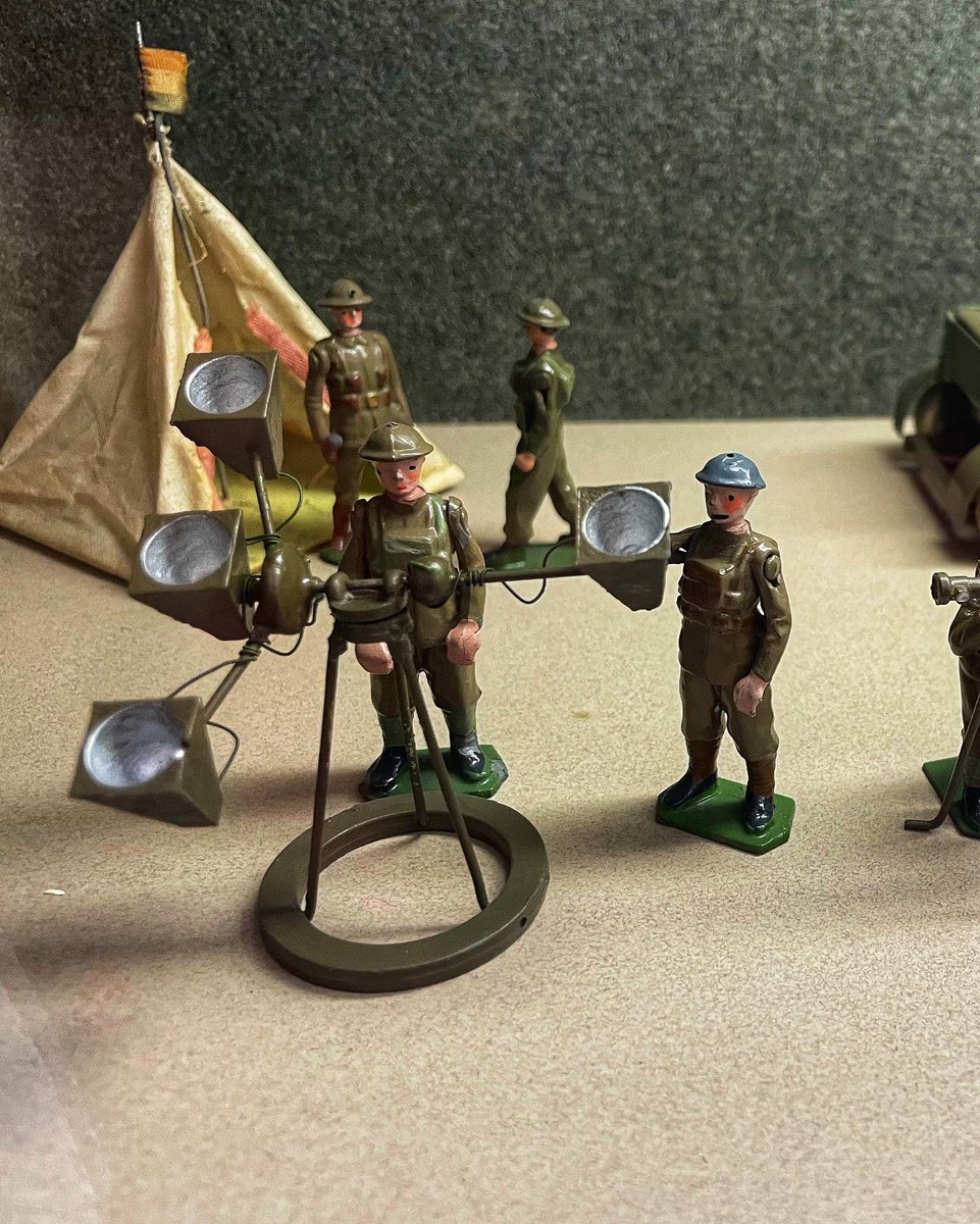 Miranda Summers Lowe tweet media