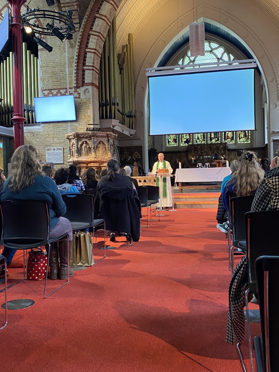 Excellent morning with people doing children and youth ministry from across the Kensington area. 
Great to be charged by <a href="/ric_thorpe/">Ric Thorpe</a> as we’re sent out to play our part in encouraging children and young people Christian journey. 
#kensingtonarea @DioLondonCYW