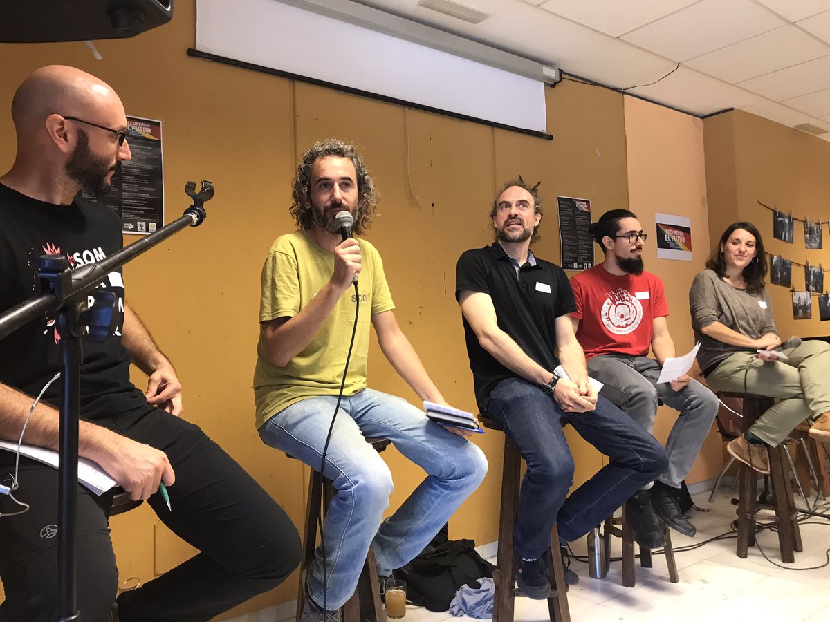 mdoncelg's tweet photo. Quin orgull com a sòcia escoltar què és i què fa el @GerminadorSocial, el concurs d’innovació social per a la transició energètica que organitzen @SomEnergia i @coop_57 🌱
#RecuperemElFutur https://t.co/dWdEp8xJn9