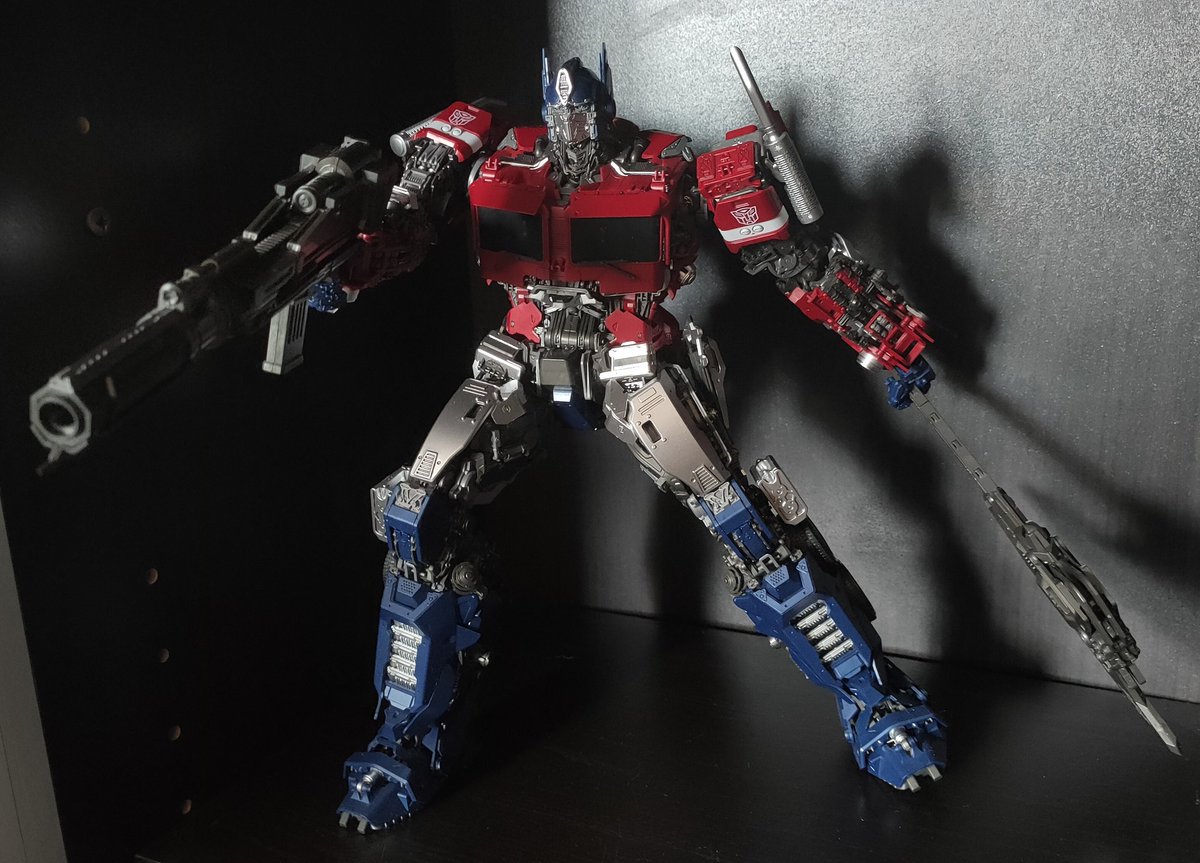 AdrienM66's tweet photo. Au vu de l'annonce du prochain live de @Captain_Grochat le 22 Octobre, petit cadeau terminé il y a peu (pose non définitive). 🔥 @RiseOfGunpla #chatchatchat https://t.co/D5E5zo379O
