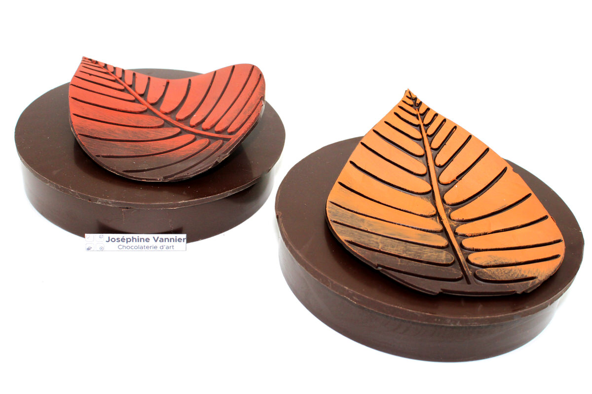 Ça y est l'automne est là avec son temps de...
Nous sommes là pour prendre soin de vous avec ces boîtes automne design, visuel créé par l'intelligence artificielle de Crayion !
🍫 🍫 😜 🍂🍁
.
chocolats-vannier.com/produit/boite-…