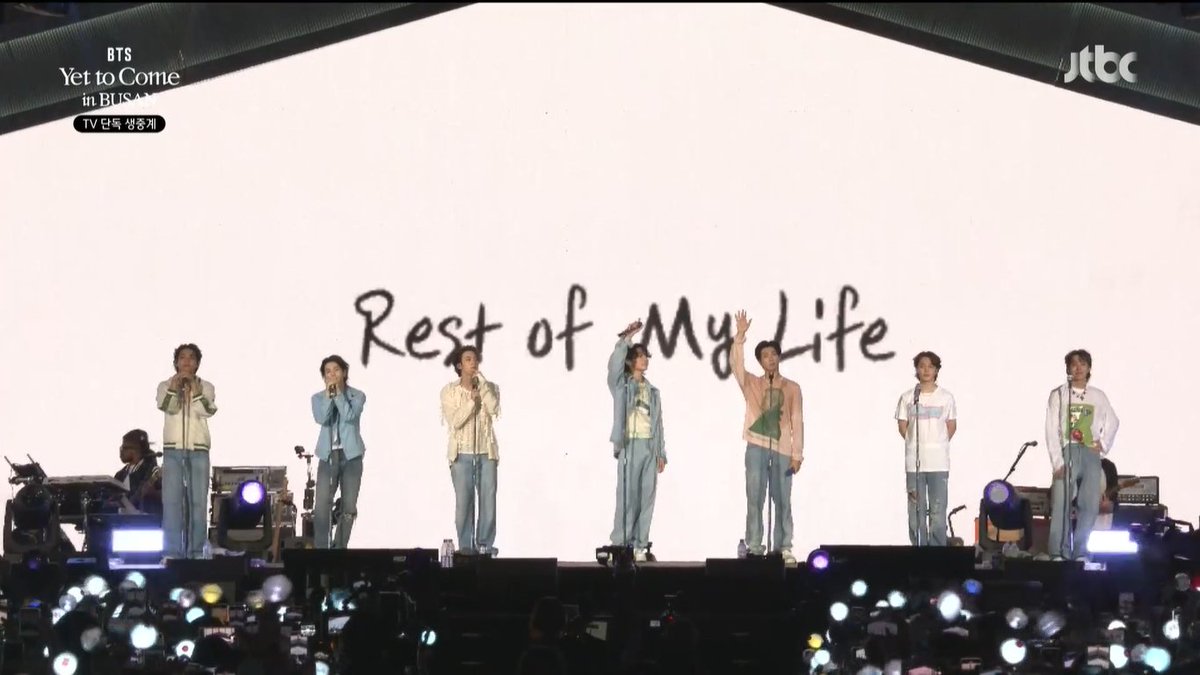 vantediaryy's tweet photo. We'll be with you for the rest of our life BTS 💜
#YetToComeinBUSAN https://t.co/l5drk9UFgP