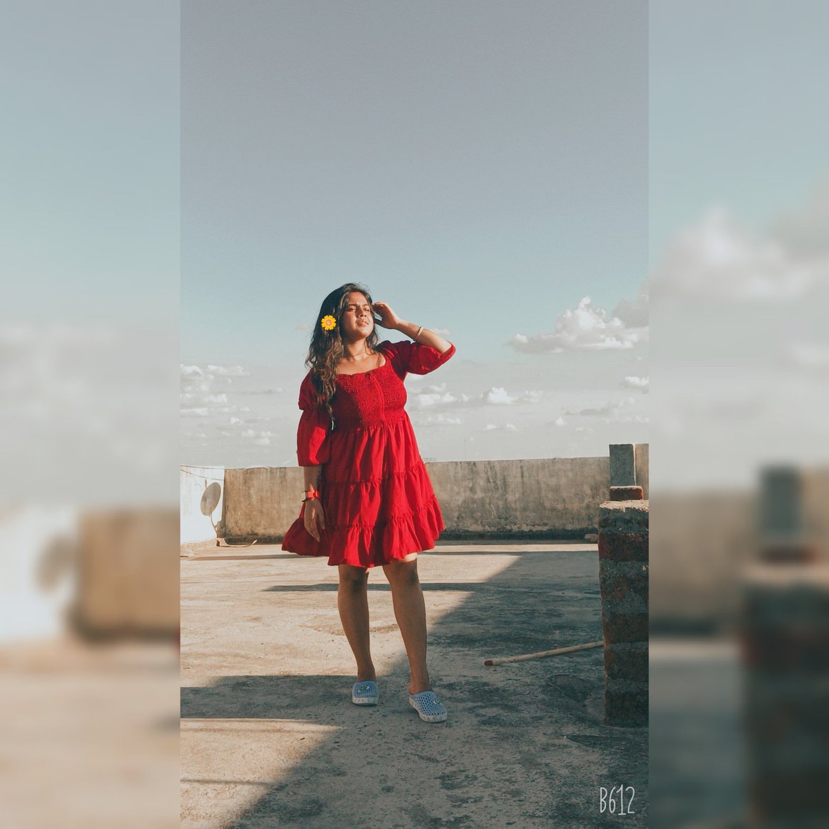 RihanaRoy2's tweet photo. 🌸🌻 https://t.co/qfVEXsw3rY
