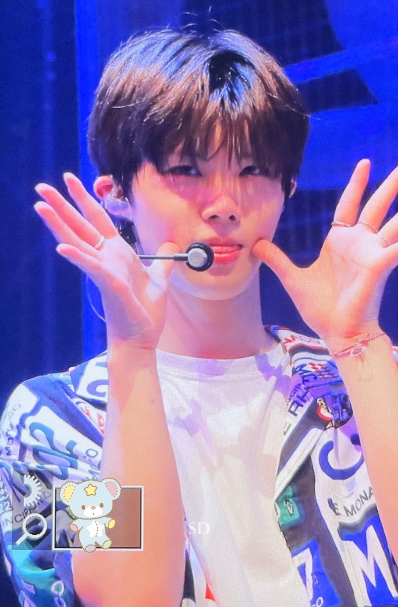 221007 #블리처스 #BLITZERS #ジュハン
#주한 #JUHAN #홍승현 메렁 😝
#LookingForBLEE_in_Amsterdam