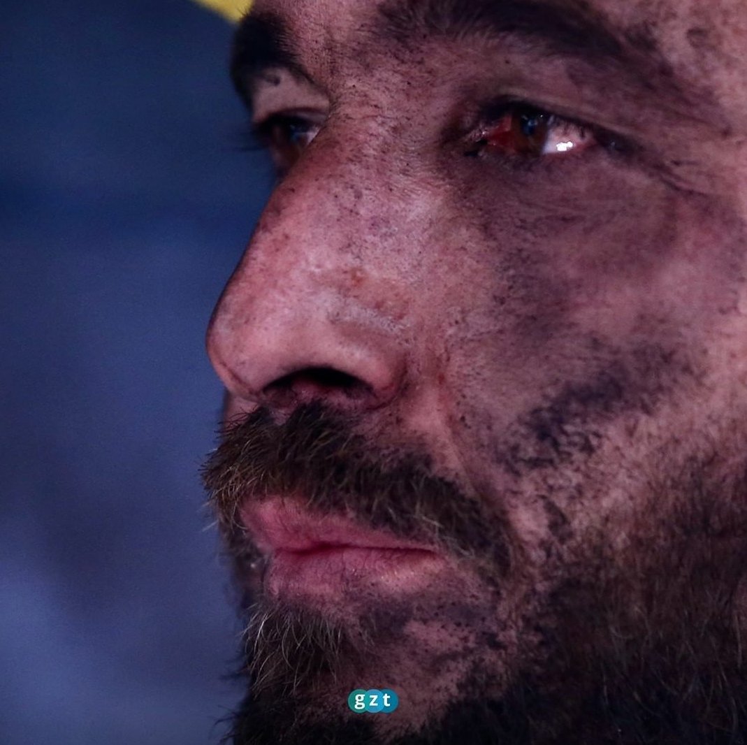 Çok şey anlatıyor bu bakış..