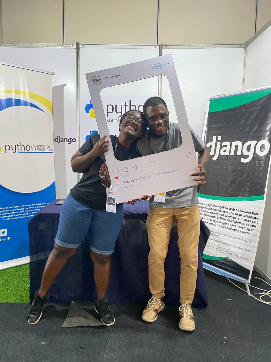 JoanaOwusuAppi1's tweet photo. @zigmenz @Luchyba anddd @maaddae behind the camera. #PyConGhana22 #PyConGhana @PyconGhana 
Day 3 https://t.co/IjTdKccYhV