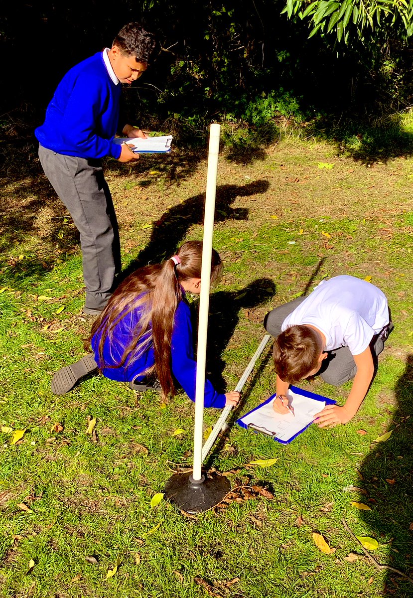 mr_murphy89's tweet photo. An amazing opportunity for a science investigation - we dropped tools and went outside! ☀️ Year 5 were investigating the apparent movement of the sun across the sky as well as focusing on the size of shadows. The weather was definitely on our side 💪 @stmargaretsath1 https://t.co/asLvC8gOYO