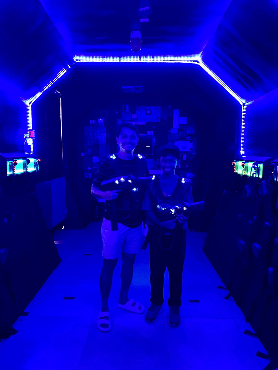 ManalangAris's tweet image. 1st time to do this and hindi na kinaya ng energy ko. Sige lang barilin niyo ko wait ko na lang matapos ung time limit. Hahaha! #signsofaging