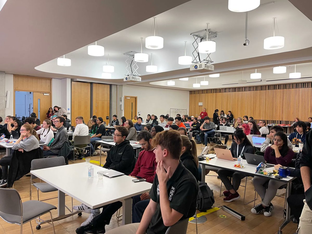 MLHacks's tweet image. #AdaHack by @edi_hoppers is kicking off in Edinburgh this morning!