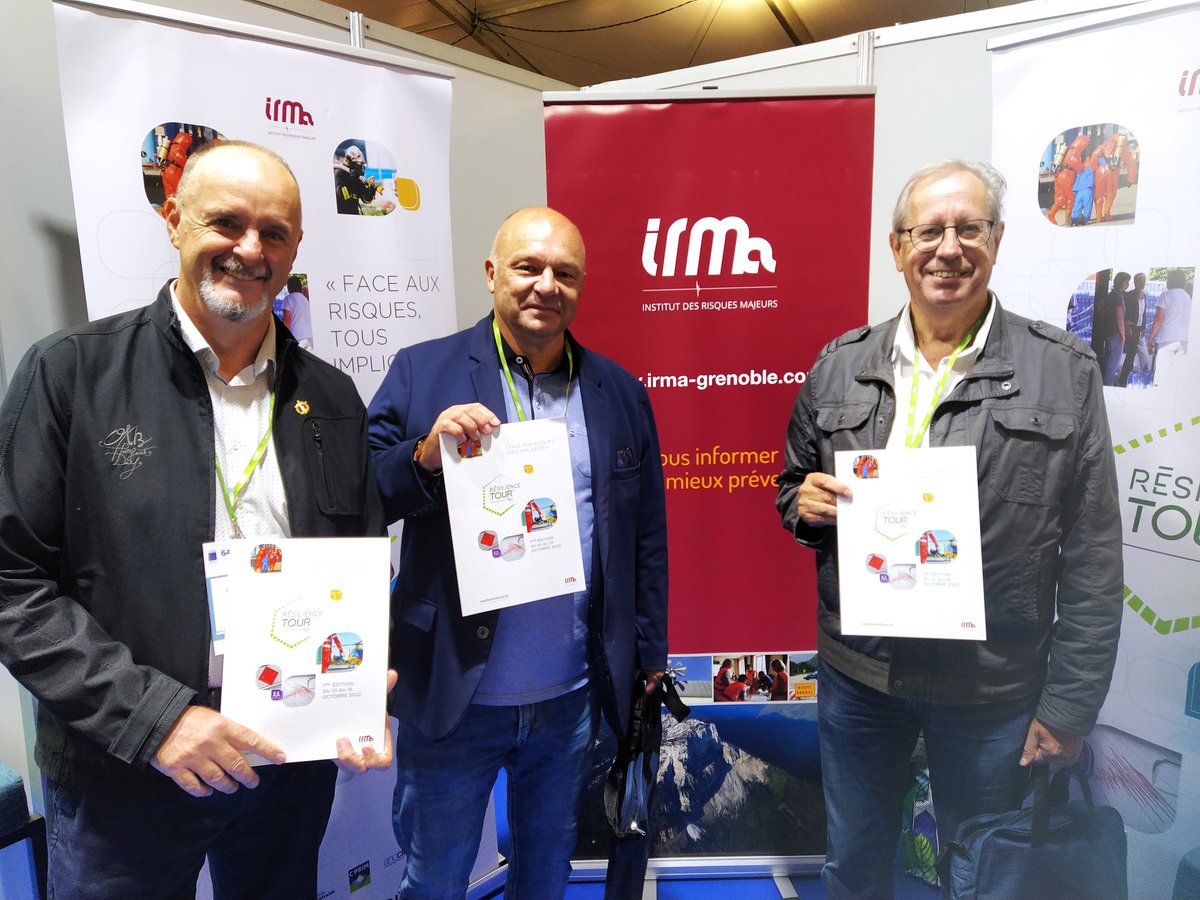 GIANNOCCARO_F's tweet photo. Campagne #ResilienceTour auprès des 1500 élus réunis au 64 congrès des maires de l'Isère
#ResilienceTourisHere !!! @CDIsere
@Prefet38
@l_amf
#ResilienceTour
#AyonsLesBonsReflexes
@anccli @AFPCNT_risques @Prevention_MAIF #CPRIM @SmaclAssurances @Ecologie_Gouv
#ANRN2022 https://t.co/aHsSaeLMXh