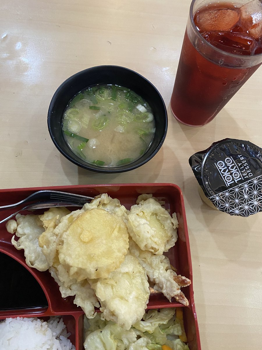 BanatNiMsM's tweet photo. My primitive form of comfort. #metime  #comfortfood https://t.co/0pcB6WRlf3
